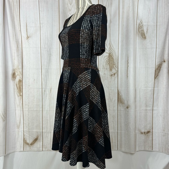 Lularoe A-Line Dress Comfortable Casual Half Sleeve Dress Black Brown Size Small - Picture 2 of 11